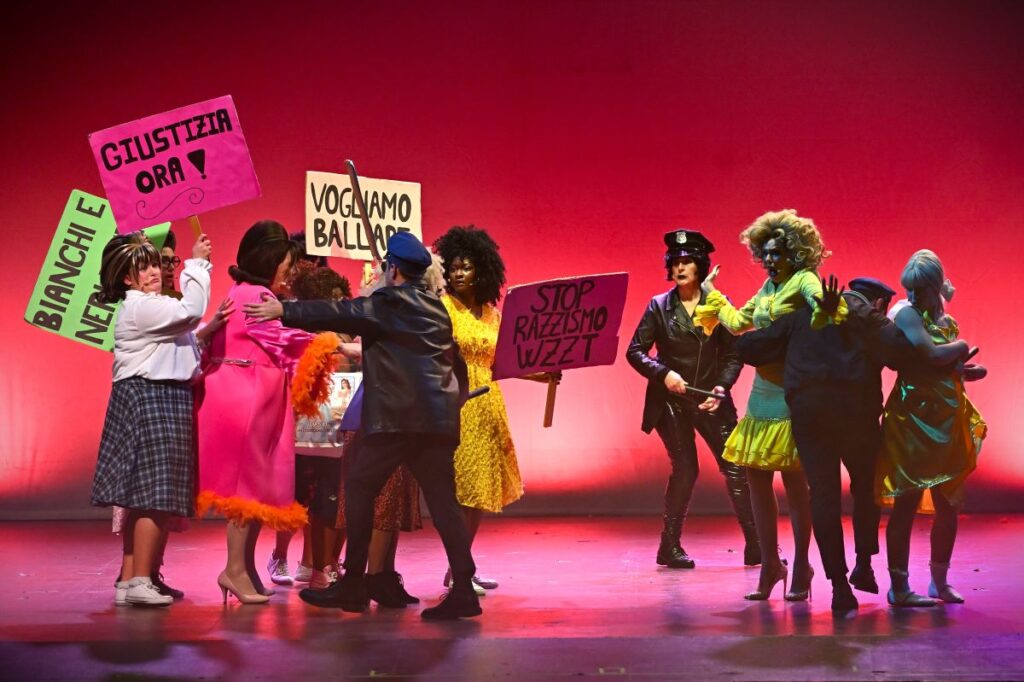 26gen24-1211-1-1024x682 Hairspray: The Broadway Musical, Diverso è bello!