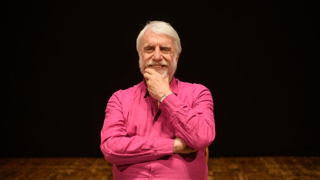  Paolo Crepet al Teatro manzoni con Conferenze spettacolo