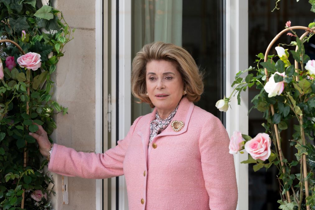 ODM6000R Catherine Deneuve in La moglie del Presidente, al cinema ad aprile