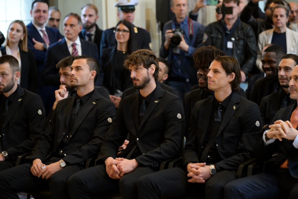 inter-ambrogino-doro Inter, Milano: consegnato l'Ambrogino d'oro alla squadra. Le foto