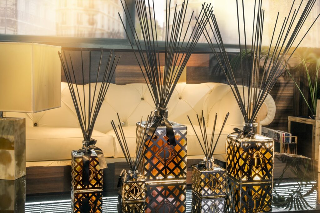 DANHERA_Efesto-Jewles-3-1024x683 DANHERA, Legendary Fragrances: mito, arte e profumi gioiello