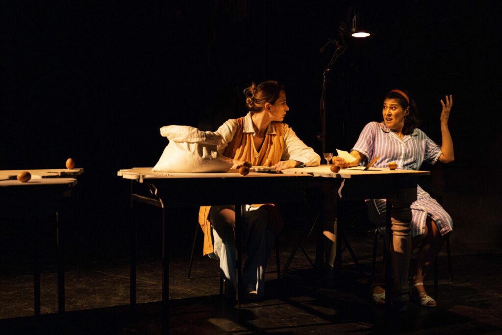 Arrusi_02-1024x683 Al TEATRO FILODRAMMATICI DI MILANO "ARRUSI" DAL 20 AL 25 MAGGIO 2025