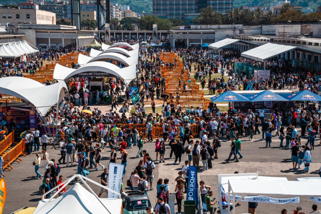COMICON_foto-drone_1-1024x683 COMICON Napoli 2025 chiude la XXV edizione con il record di 183.000 visitatori e annuncia le nuove date del 2026