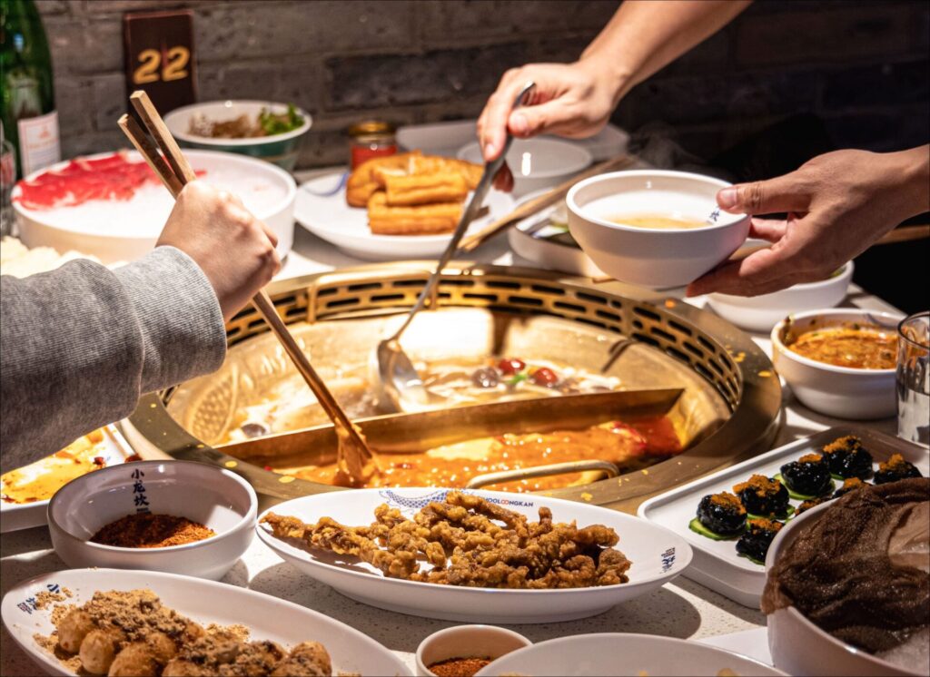 Shoo-Loong-Kan-hotpot-copia-1024x746 Shoo Loong Kan - Dal 30 maggio a domenica 1 giugno giochi spettacoli e ravioli in omaggio per la Festa di Duanwu MILANO