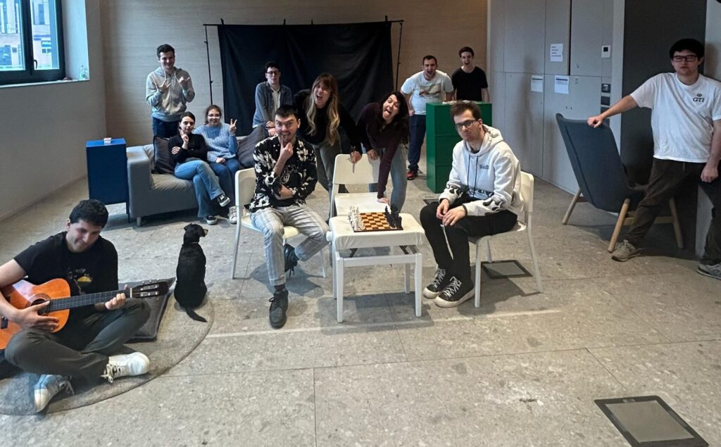 cast-completo-compagnia-Fondazione-Un-futuro-per-lAsperger-1-1024x635 7 giu al Gerolamo "Caffè con vista - Alice de Andrè e i ragazzi "un futuro per l'Asperger"