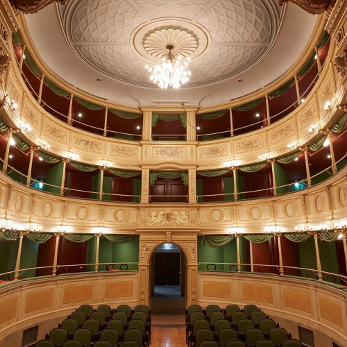 cr_foto-2-teatro_gerolamo_128356-pws1xouleof0y0qvqdhf2jz2rq0cgv0bonboghpoco-1 DIZIONARIO DI MALAVITA canzoni e storie della malavita milanese