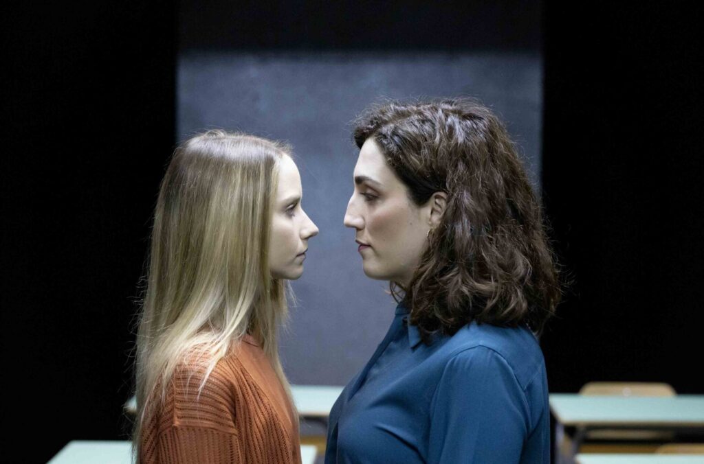 la-denuncia-2-1024x676 al Teatro Gerolamo sabato 17 e domenica 18 maggio 2025 in prima milanese LA DENUNCIA
