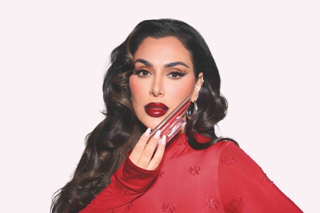 HB-LipOilampContourStain-Campaign-0667-1024x683 HUDA BEAUTY_PRESENTA I NUOVI: LIP CONTOUR STAIN E FAUX FILLER JELLY OIL