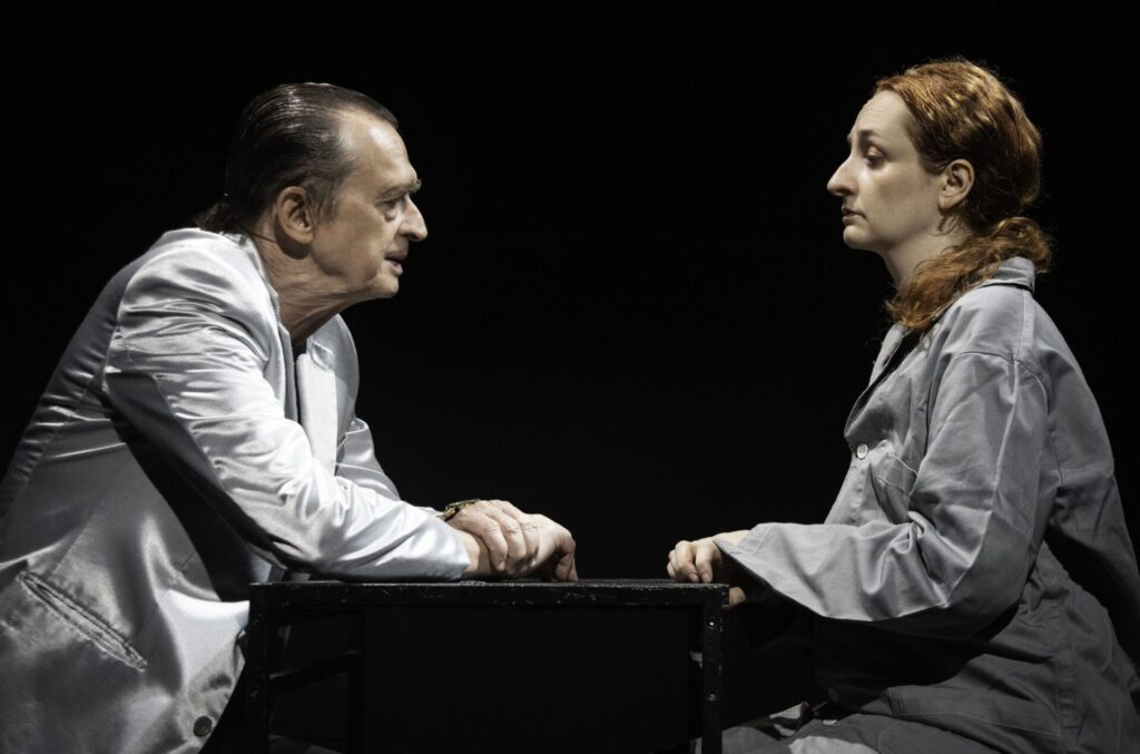 Trilogia-del-benessere©Laila-Pozzo02-1024x677 Trilogia del benessere 10 - 15 Giugno | Sala Blu Teatro Franco Parenti Milano
