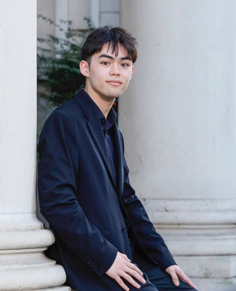 Il-giovane-pianista-Aidan-Keane Onde musicali sul Lago d'Iseo: dal 12 al 27 luglio l'International Piano Campus con giovani musicisti da tutto il mondo a Lovere (Bg)
