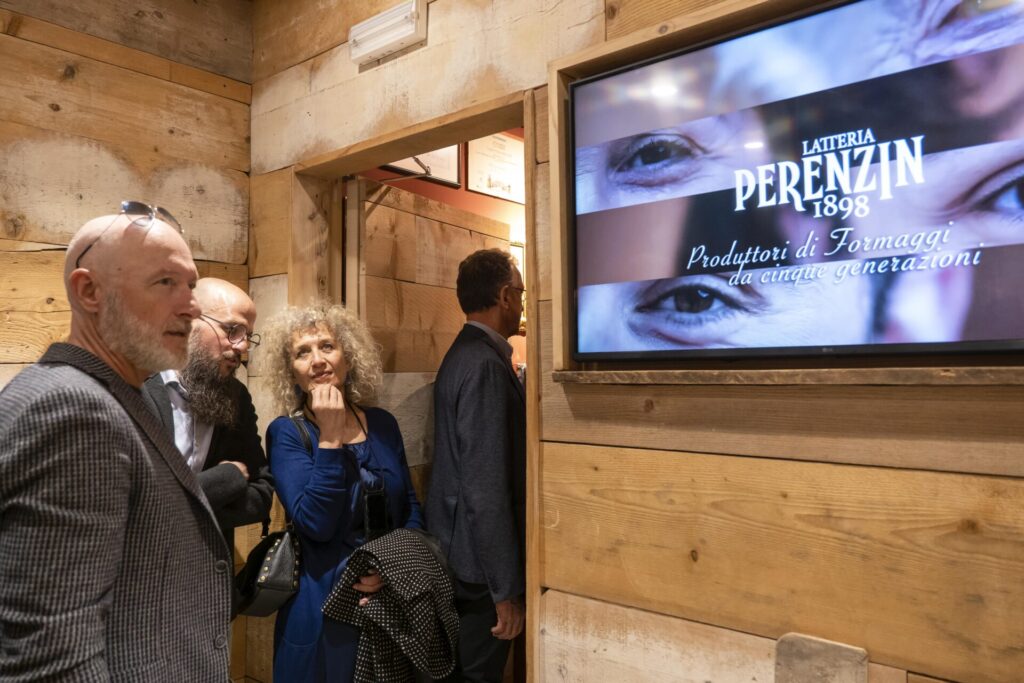 ingresso-Museo-Premiata-Latteria-Perenzin-1024x683 Degustazioni estive e il Caveau Riserva Speciale di Emanuela Perenzin