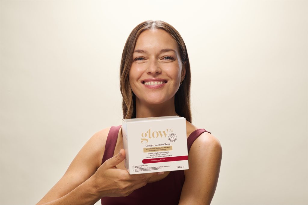G25_Ampullen_Beauty_Box30_Smiling_EU_17332-2-1024x683 Glow25 presenta Collagen Intensive Shots: il nuovo rituale beauty al collagene, pronto da bere