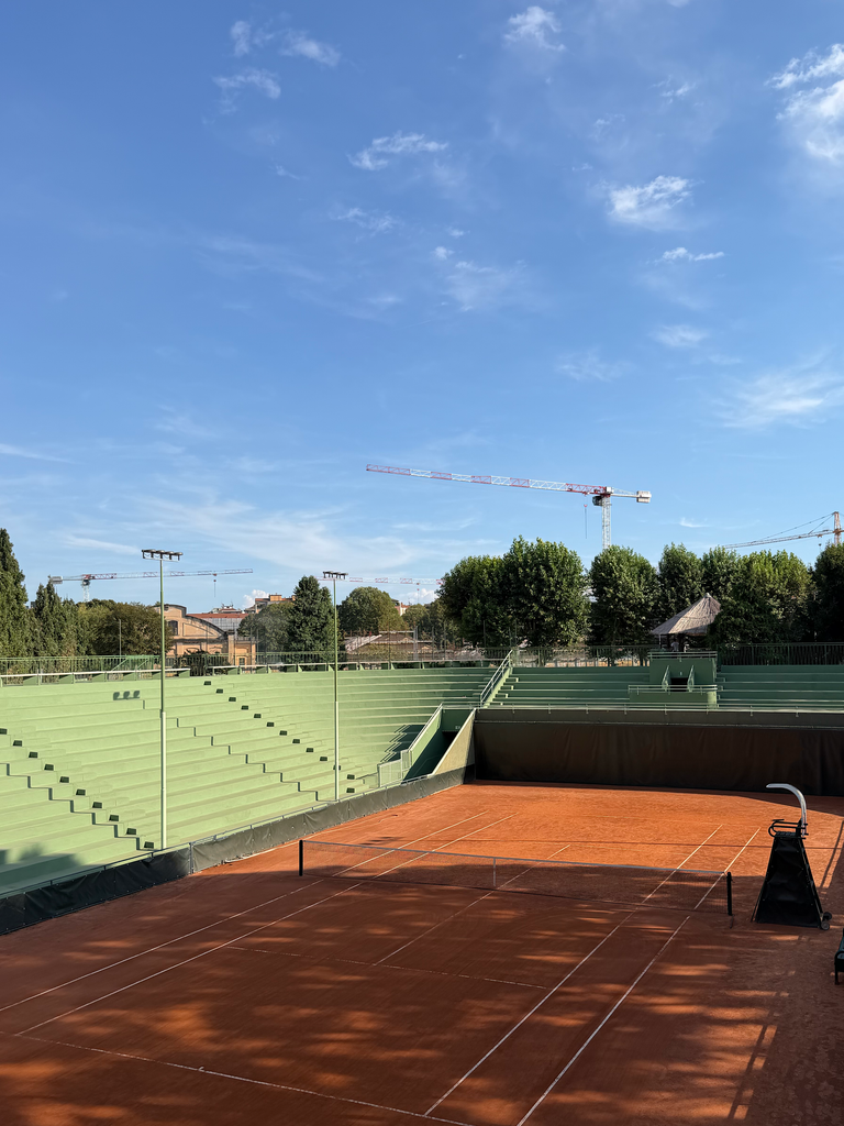 IMG_2-1-768x1024-1 WIDEYES PORTA LA MILANO FASHION WEEK SUL CAMPO DA TENNIS. IL 25 SETTEMBRE IL TENNIS CLUB MILANO ALBERTO BONACOSSA OSPITA UN NUOVO APPUNTAMENTO TRA MUSICA, FASHION E CULTURA CONTEMPORANEA