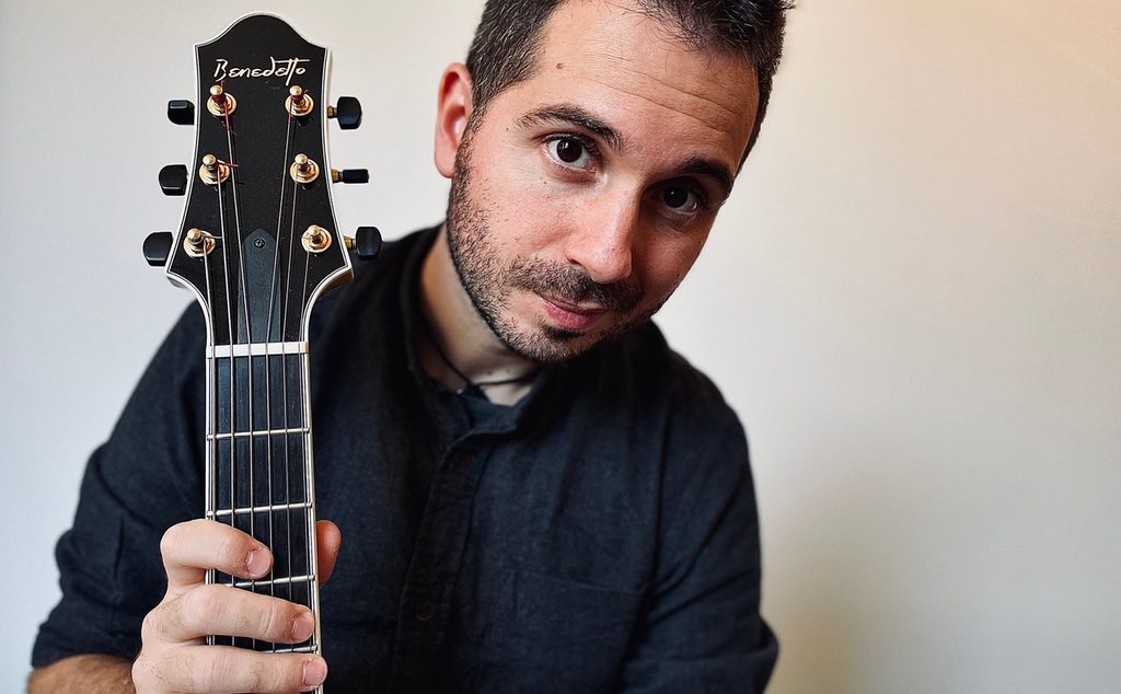 Il-chitarrista-Federico-Lamura-1024x634 “Il rito del jazz” alla Cascina Cuccagna di Milano: i concerti di novembre