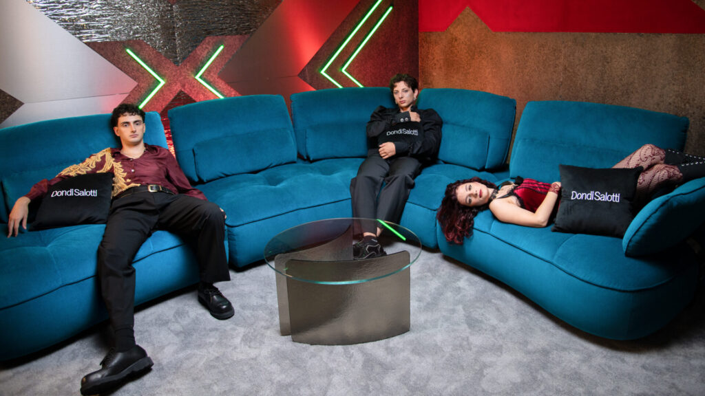 Le-Distanze-sorrento-1024x576 DondiSalotti accende il comfort dei Live di X Factor 2026